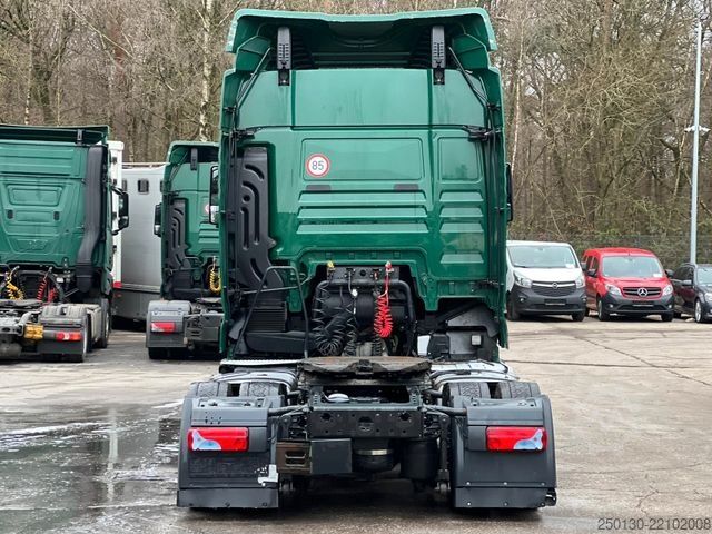 Volume tractor unit MAN TGX 18.360 4x2 EU6 Low-Liner