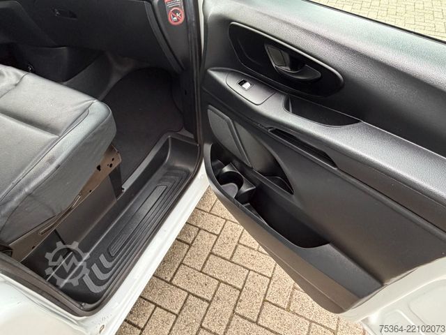 Kleinbus MERCEDES-BENZ Vito 109 Cdi Lang Tourer 9Sitze Schiebetür Klima