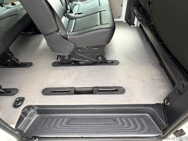 Kleinbus MERCEDES-BENZ Vito 109 Cdi Lang Tourer 9Sitze Schiebetür Klima