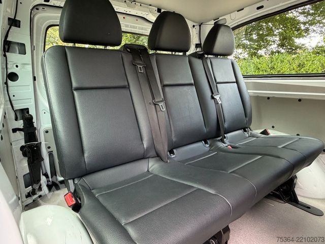 Kleinbus MERCEDES-BENZ Vito 109 Cdi Lang Tourer 9Sitze Schiebetür Klima