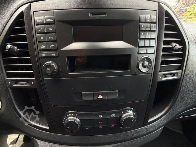 Kleinbus MERCEDES-BENZ Vito 109 Cdi Lang Tourer 9Sitze Schiebetür Klima