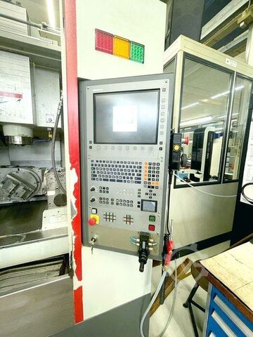 5-Achs Bearbeitungszentrum Quaser UX 300/15C