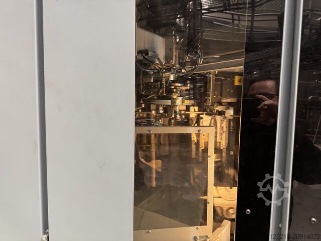 SIPA SFR8 EVO3 Blow Moulder (2017) SIPA Blasmaschine