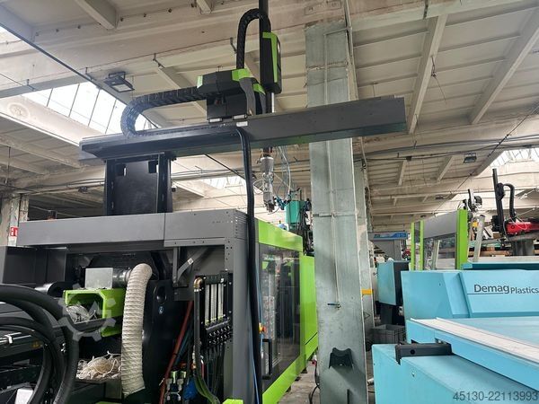 Injection molding machine Engel Victory 2460/260 Tech Ecodrive