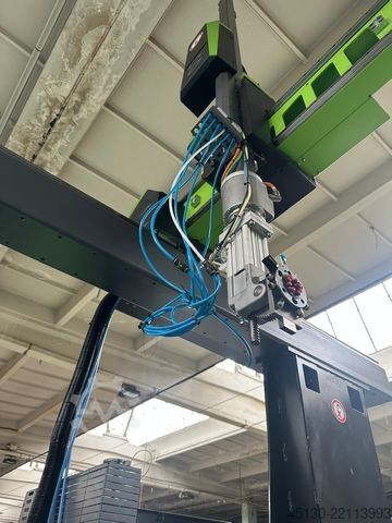 Injection molding machine Engel Victory 2460/260 Tech Ecodrive
