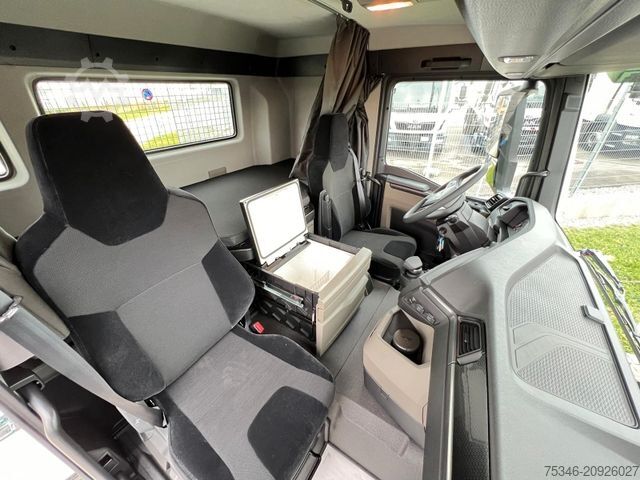 Truck chassis MAN TGS 33.510 BB 6x4 CH/RS 3,30 m/59 to./NA/AHK/Neu