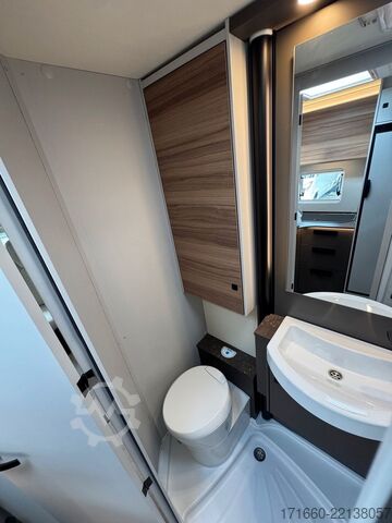 Semi-integrated camper BÜRSTNER B66 TD 690 sofort verfügbar