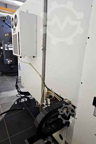 Vertical machining center Wagner WMC 1100