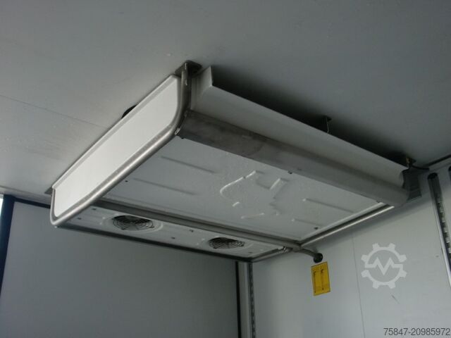 Reefer semitrailer Schmitz Cargobull SKO 24/L V7 Multitemp Doppelstock Lift