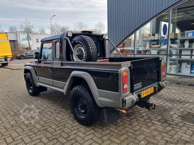 Pickup Iveco Massif Santana 25S15 3.0D 4X4 Pick up Lier 3500...
