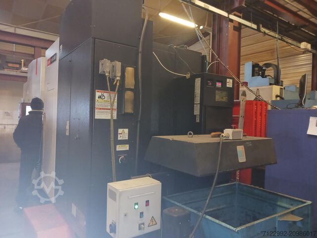 Vertical machining center MAZAK HCN 5000-ll