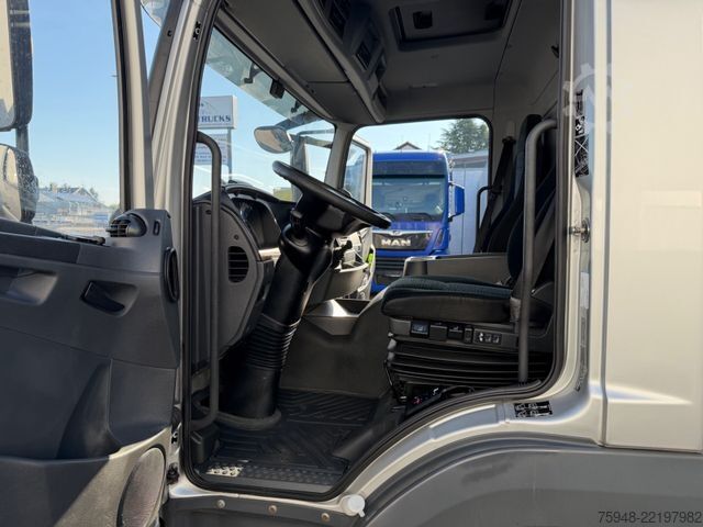 Box truck MERCEDES-BENZ Atego  1500kg