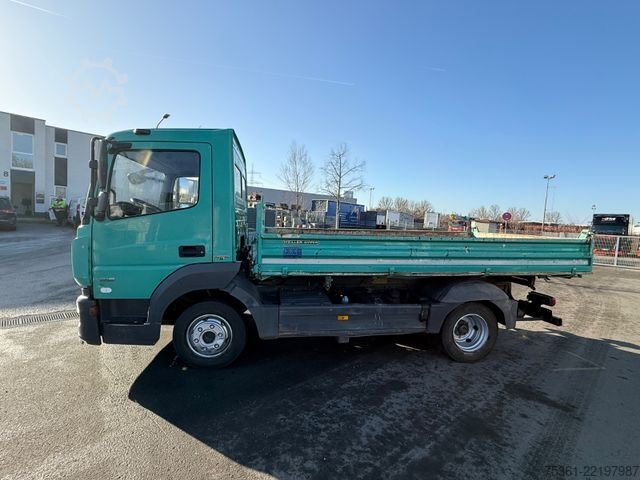 Three-way tipper van MERCEDES-BENZ Atego 818 Kipper AHK Anhängerhydraulik