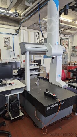 Coordinate measuring machine Hexagon Dea Global Performance 7.10.7