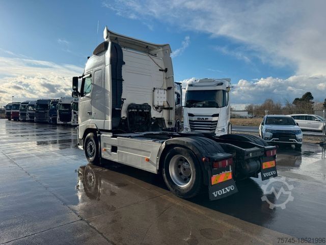 Standard tractor unit VOLVO FH 460 * STANDKLIMA * GLOBETROTTER XL *2XTANK *