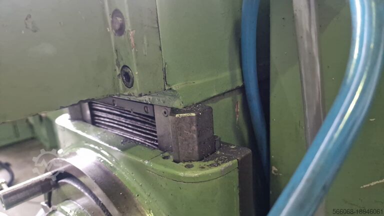 Vertikale Wälzfräsmaschine Pfauter P250 S