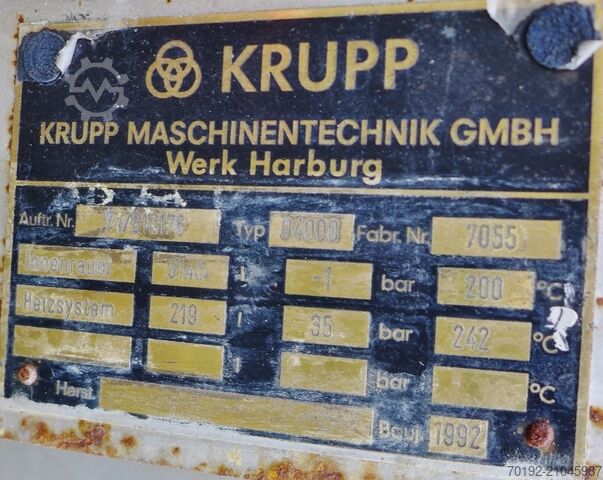 9140 Liter Vakuumbehälter mit innenliegender Vollrohrschlange aus V2A  9338