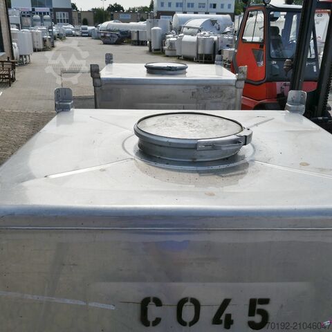 1950 Liter Container aus V2A Umformtechnik Hausach (UCON) 9301