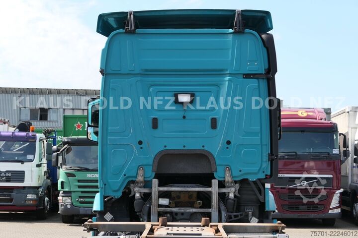 Wechselfahrgestell LKW MERCEDES-BENZ Actros 2543 BDF Lift-/Lenkachse Euro 6