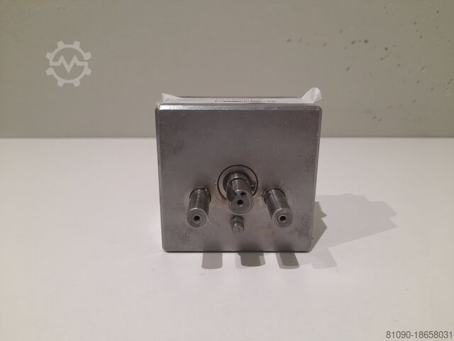 SPEZIELLER 3-SPITZEN-KOPF