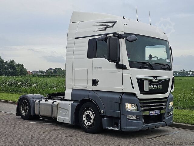 Standard-SZM MAN 18.500 TGX
