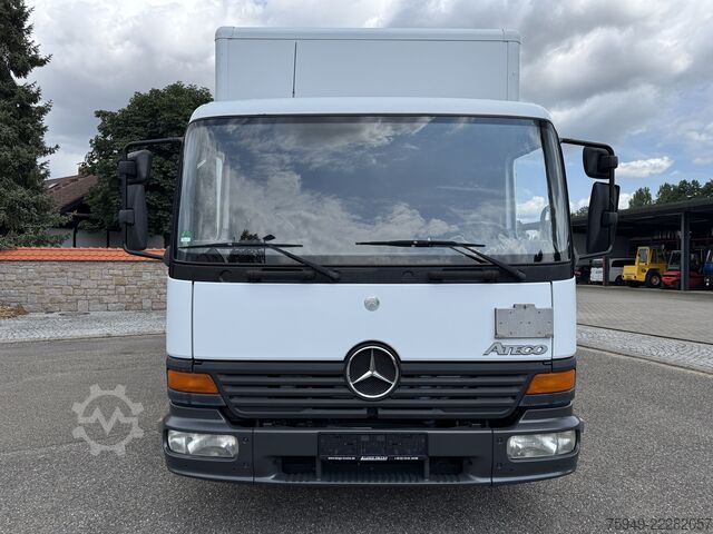 Atego 815 box truck 6.10m, tail lift, 3 seats, trailer hitch Mercedes-Benz Atego 815 Koffer 6,10m LBW, 3.Sitze, AHK