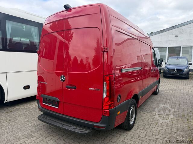 High top van MERCEDES-BENZ Sprinter 315 CDI Klima Werkstatt Kamera L2H2