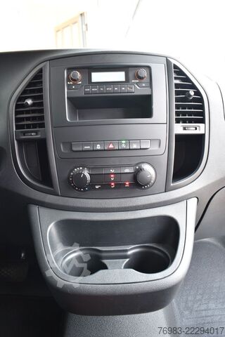 Minibus MERCEDES-BENZ Vito Mixto 114 CDI 4x4 kompakt 9 G-Tronic 5 Sitz