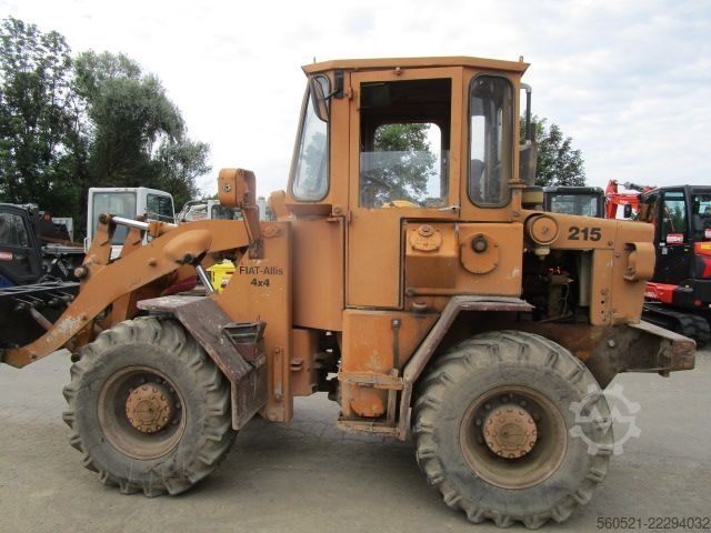 Radlader Fiat Allis 215 mit Schaufel