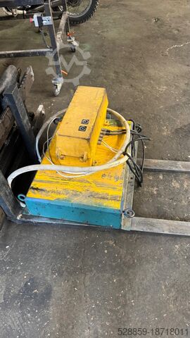Metal detector MD500