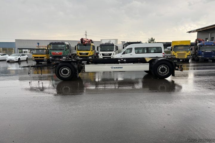 Swap chassis trailer Krone AZ BDF  Wechselfahrgestell