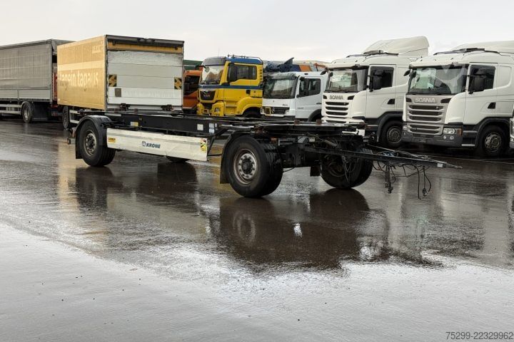 Swap chassis trailer Krone AZ BDF  Wechselfahrgestell
