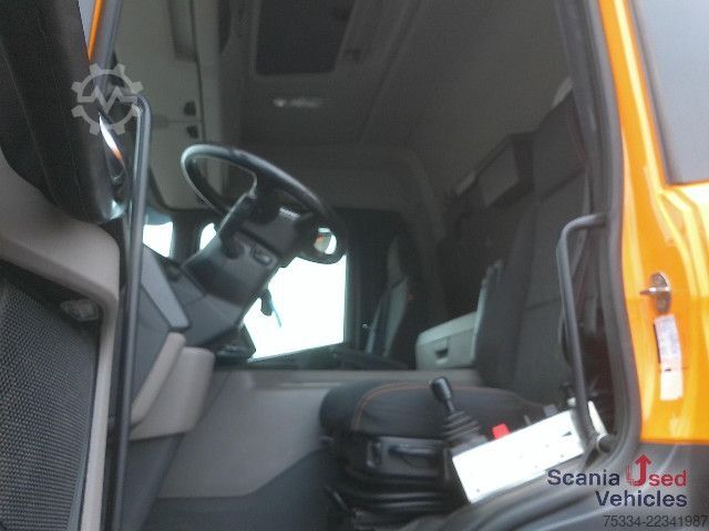 Three-sided tipper truck Scania P 450 B4x4HZ ALLRAD HIAB X-HIDUO 108 E-3U
