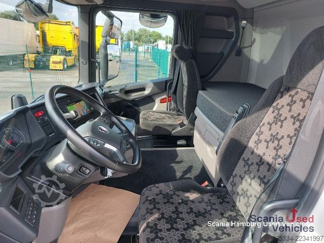 Standard tractor unit Scania R 460 A4x2NA SUPER