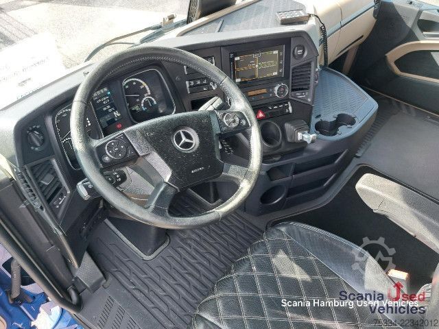 Standard tractor unit Mercedes-Benz Actros 2553LS 6x2/4 verstellbare Montageplatte