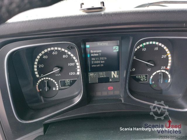 Standard tractor unit Mercedes-Benz Actros 2553LS 6x2/4 verstellbare Montageplatte