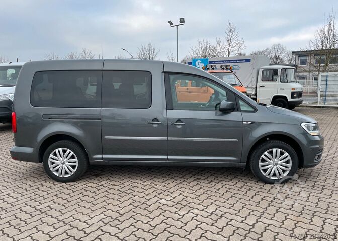 Minibus VW Caddy Maxi Trendline/ 7 Sitze/ AC/ AHK/ Hecktür