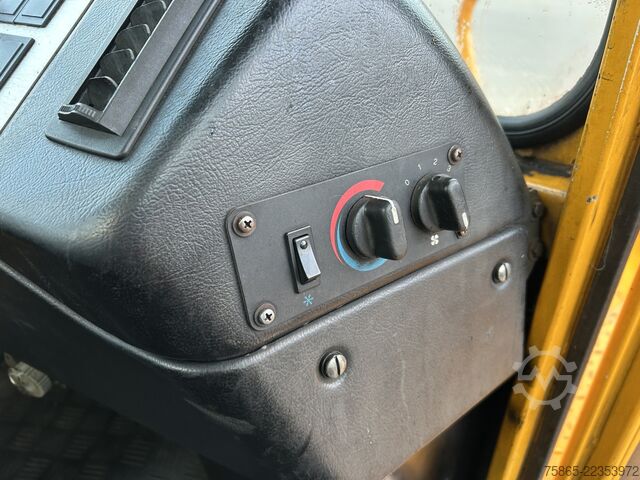 Standard tractor Terberg YT 182 / Cummins / Allison / 2008 / Terminal Tr...