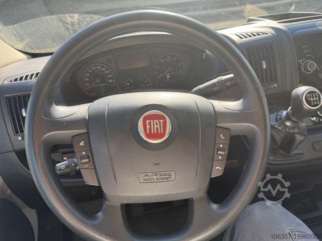 Transporter mit Koffer FIAT Ducato Koffer LBW 750kg