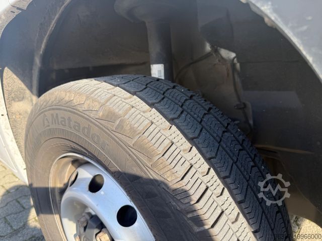 Transporter mit Koffer FIAT Ducato Koffer LBW 750kg