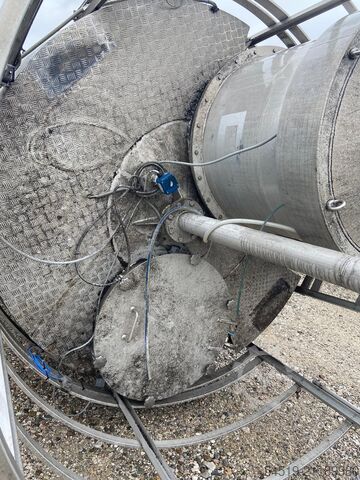 4 x 70 m³ Mehlsilos aus Aluminium Zeppelin 