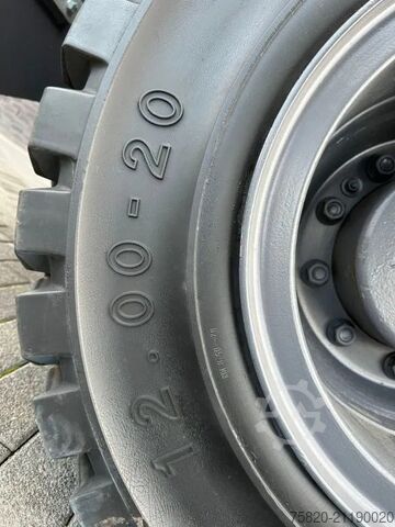 Materialumschlagmaschine Fuchs MHL 350  MATERIAL HANDLER/UMSCHLAGBAGGER/OVERSL...