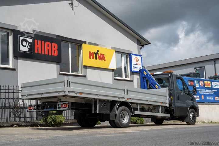 Truck-mounted crane van Iveco Daily 70C18 Kran Hyva Pritsche 5 m