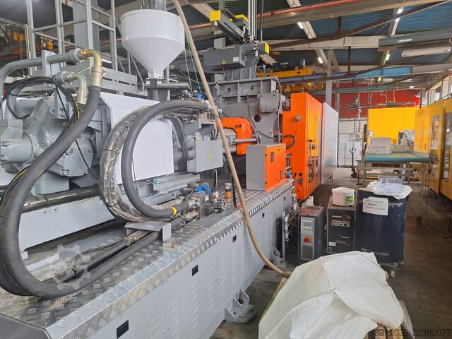 Injection molding machine CHEN HSONG JM1000-MK6