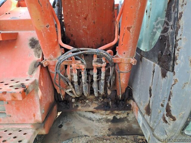 Raupenbagger Hitachi ZX 135 US