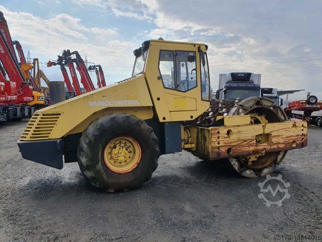 Walzenzug BOMAG BW 225 D-3 / 2001 / nur 3.824h! / Variocontrol
