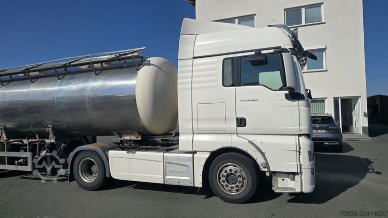 Standard tractor unit MAN TGS 18.440 4x2