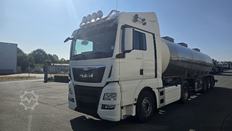 Standard tractor unit MAN TGS 18.440 4x2