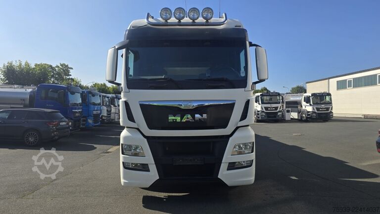 Standard tractor unit MAN TGS 18.440 4x2