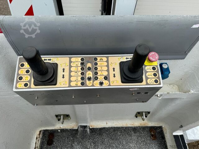 Van Renault Master L3H2 Hubarbeitsbühne France Eléva